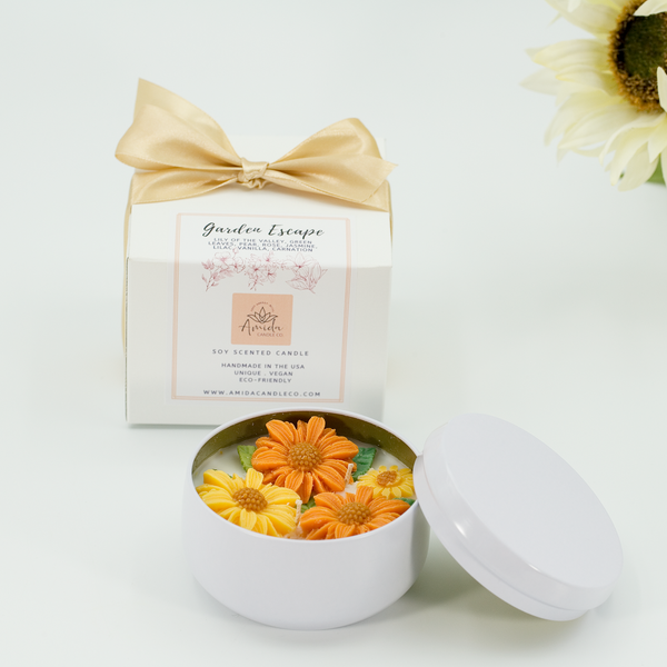 Garden Escape, Flower Candle, 2 Wicks Soy Candle, Botanical Candle