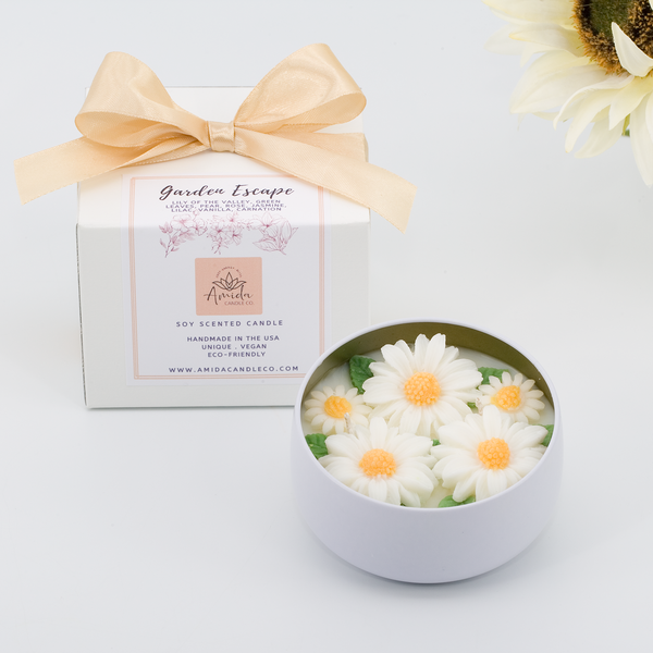 Garden Escape, Flower Candle, 2 Wicks Soy Candle, Botanical Candle